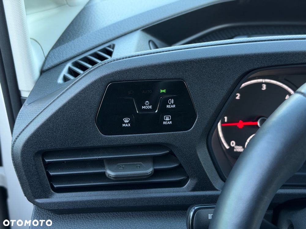 Volkswagen Caddy - 20