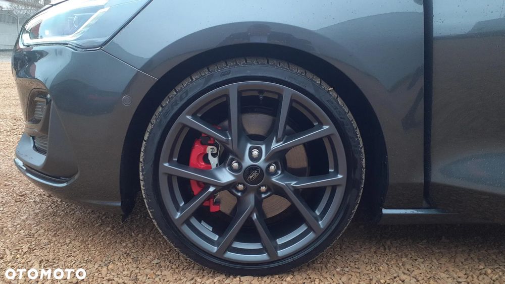 Ford Focus 2.3 EcoBoost ST X - 11