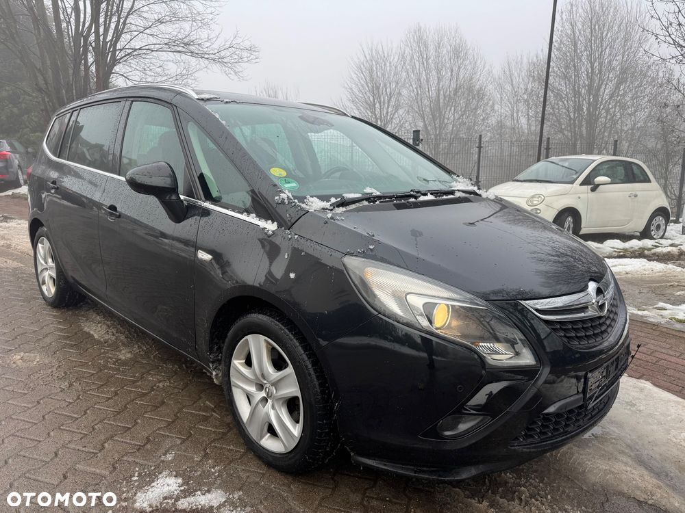 Opel Zafira - 1