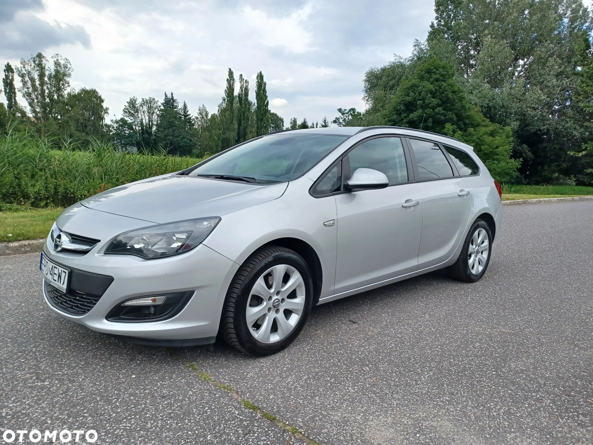Opel Astra IV 1.6 CDTI Cosmo - 1