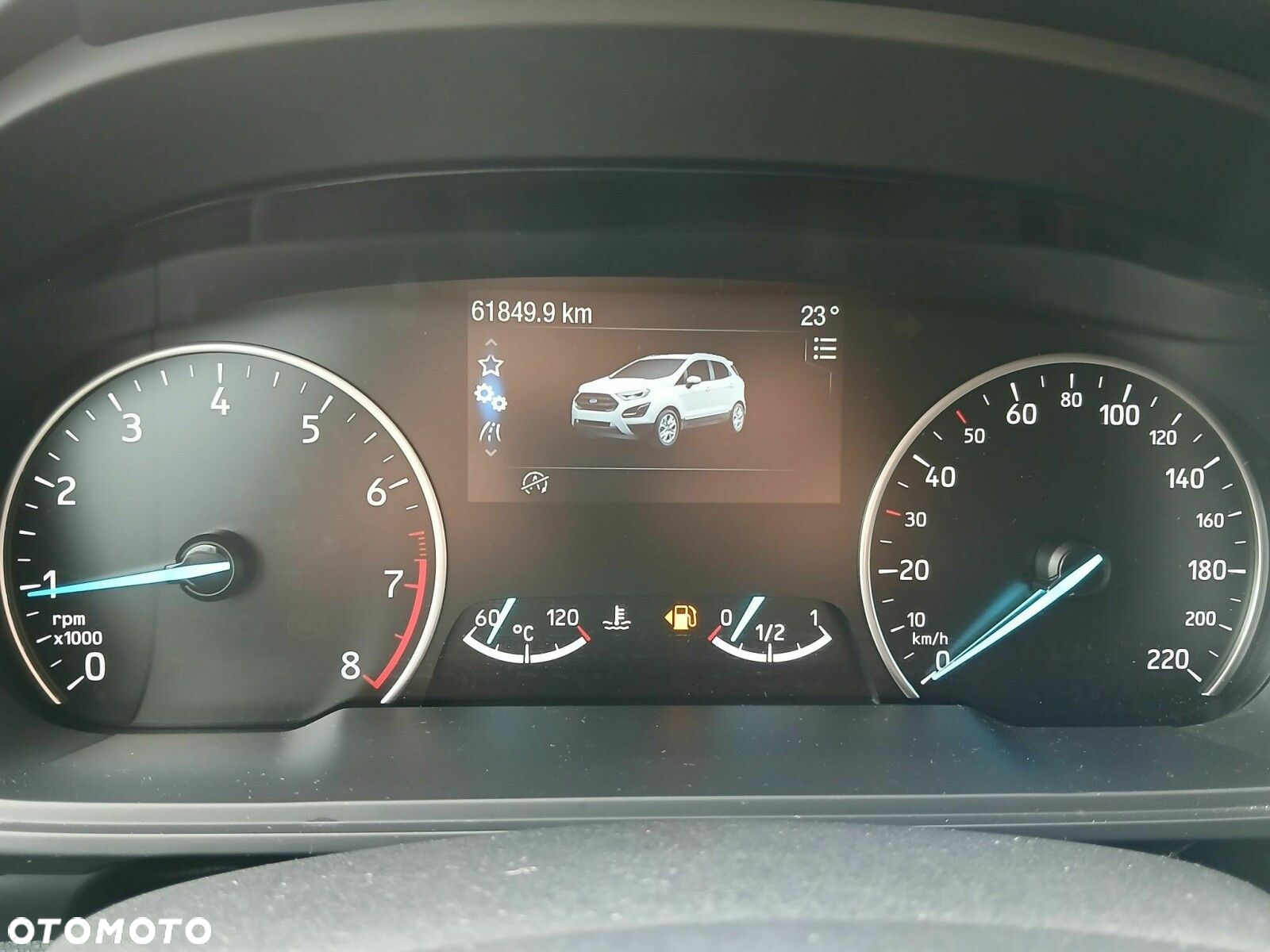 Ford EcoSport - 19
