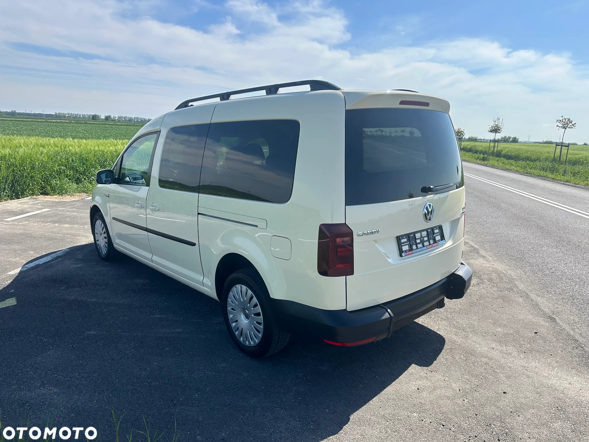 Volkswagen Caddy - 8