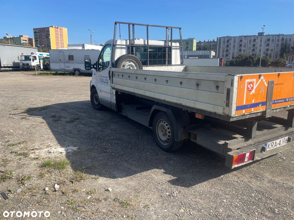 Renault Trafic - 9