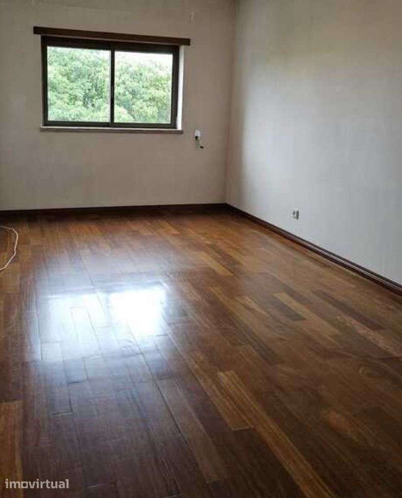 Arrendamento T3 perto cento Leiria - Grande imagem: 2/6