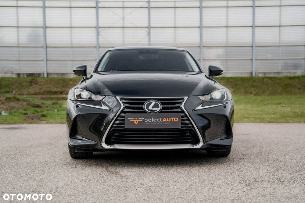 Lexus IS - 3
