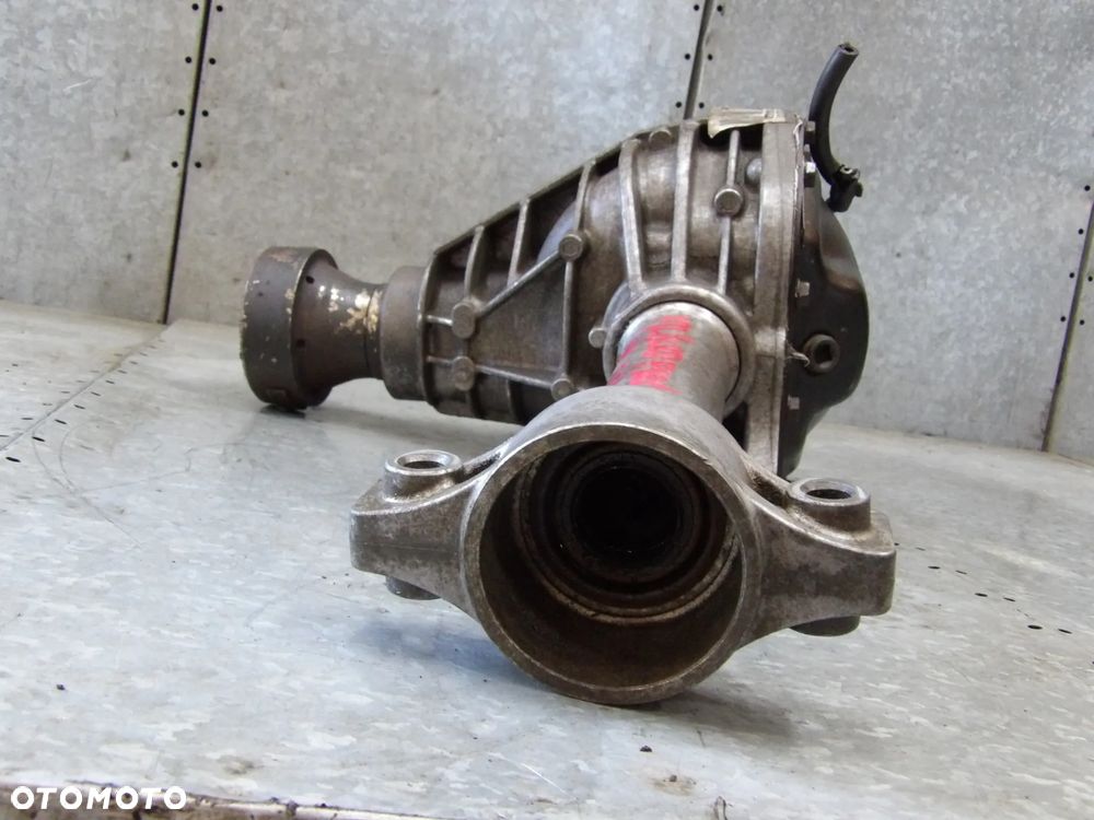 JEEP CHEROKEE KJ 2,8 CRD MOST PRZÓD 41/11 3.73 - 5