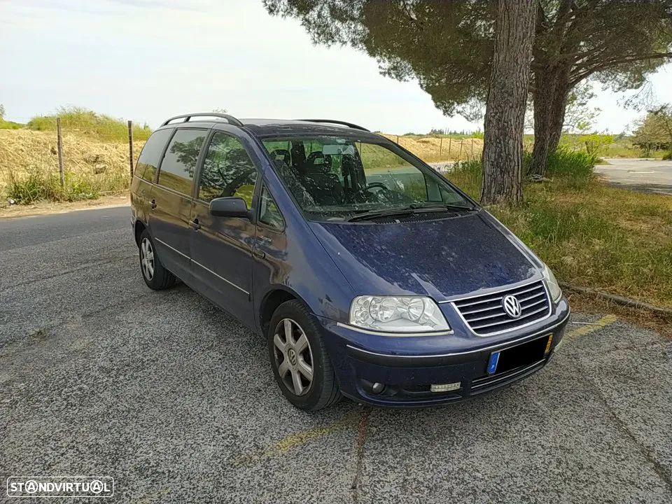 VW Sharan 1.9 TDi Confortline Tip - 1