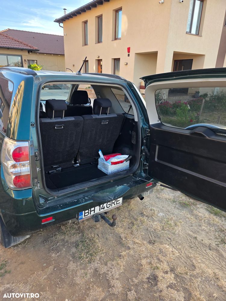 Suzuki Grand Vitara 1.9 DDIS JX - 6