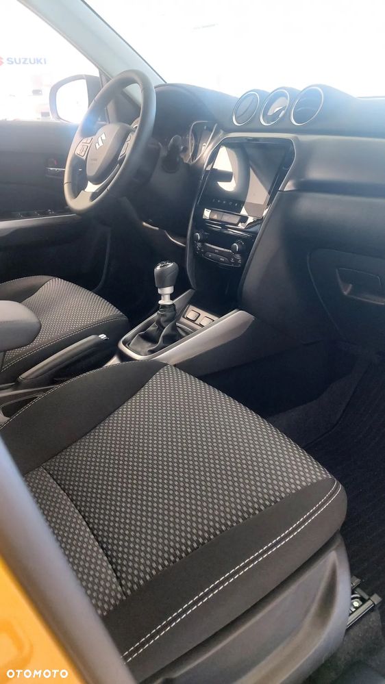 Suzuki Vitara 1.4 Boosterjet mHEV Premium Plus 4WD - 6