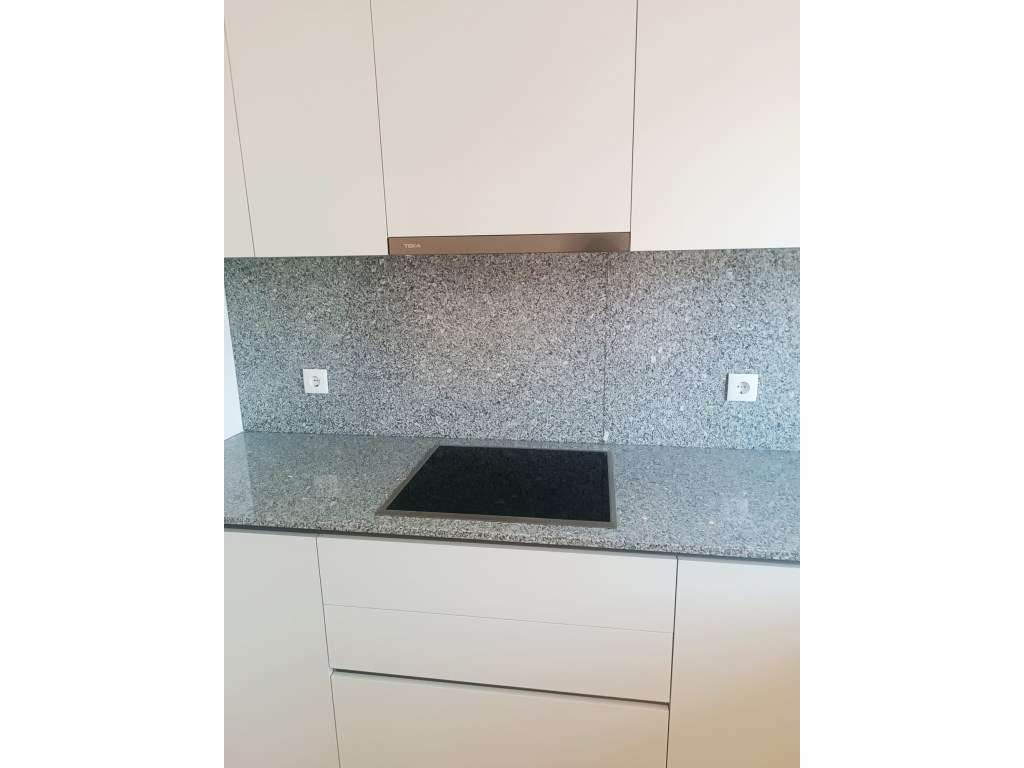Apartamento T2+1 Totalmente Remodelado - Grande imagem: 5/17
