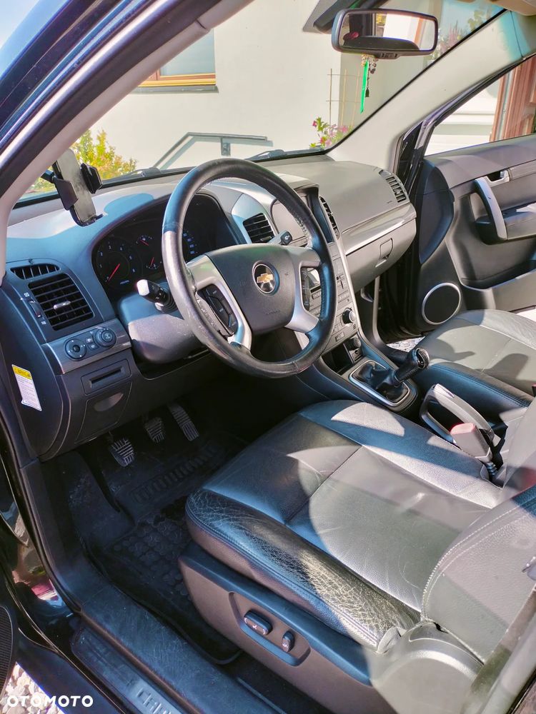 Chevrolet Captiva 2.0 d LT base - 12