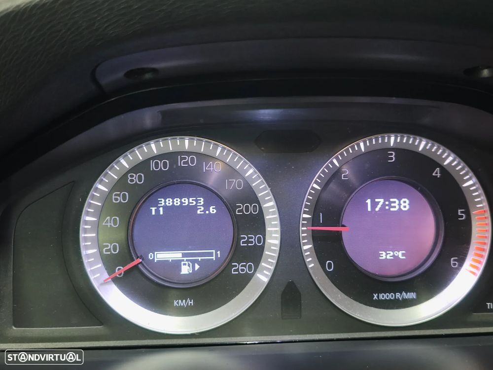 Volvo S60 2.0 D3 Momentum - 54