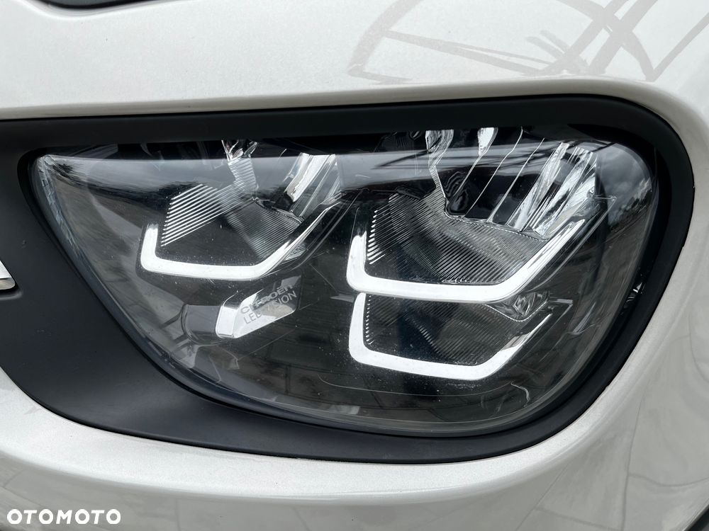 Citroën C3 1.2 PureTech Shine - 10