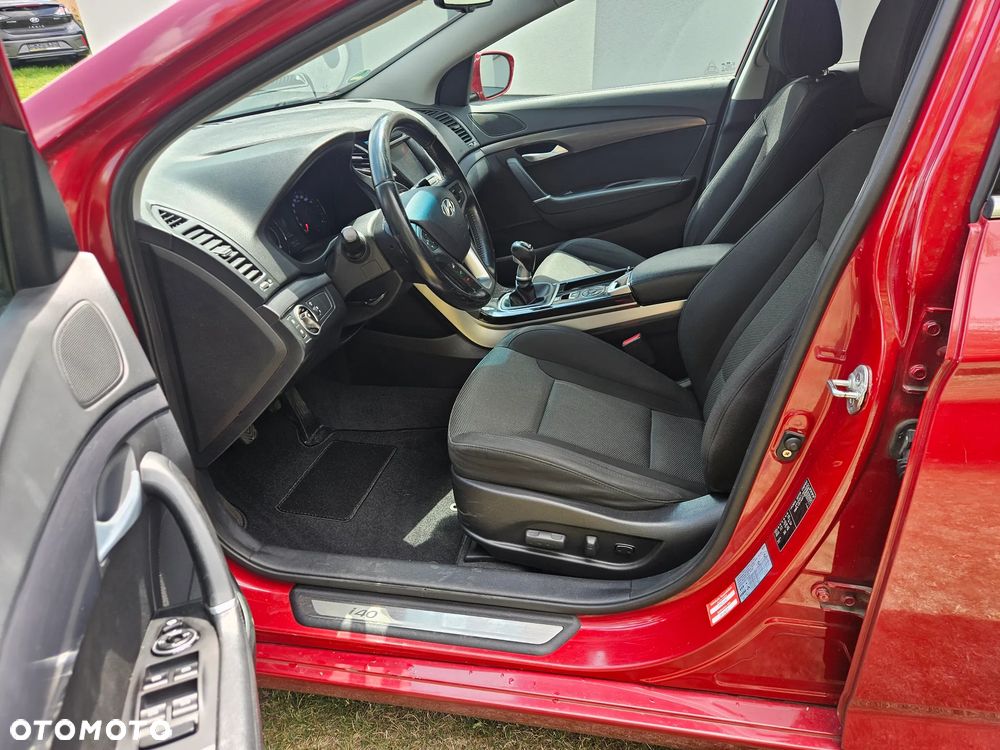Hyundai i40 i40cw 1.6 Fifa World Cup Edition - 7