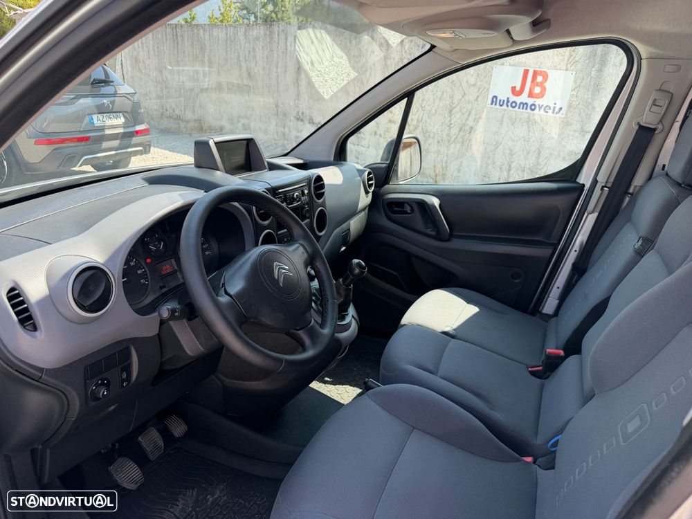 Citroën Berlingo 1.6 HDI 3LUG c/ GPS e AC - 7