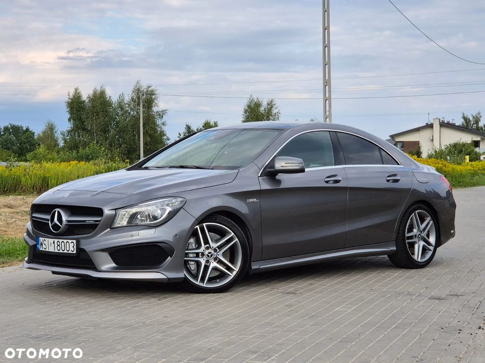 Mercedes-Benz CLA AMG 45 4-Matic - 22