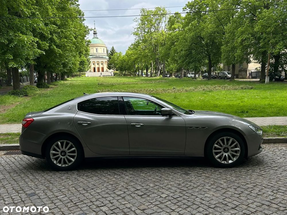 Maserati Ghibli Standard - 5
