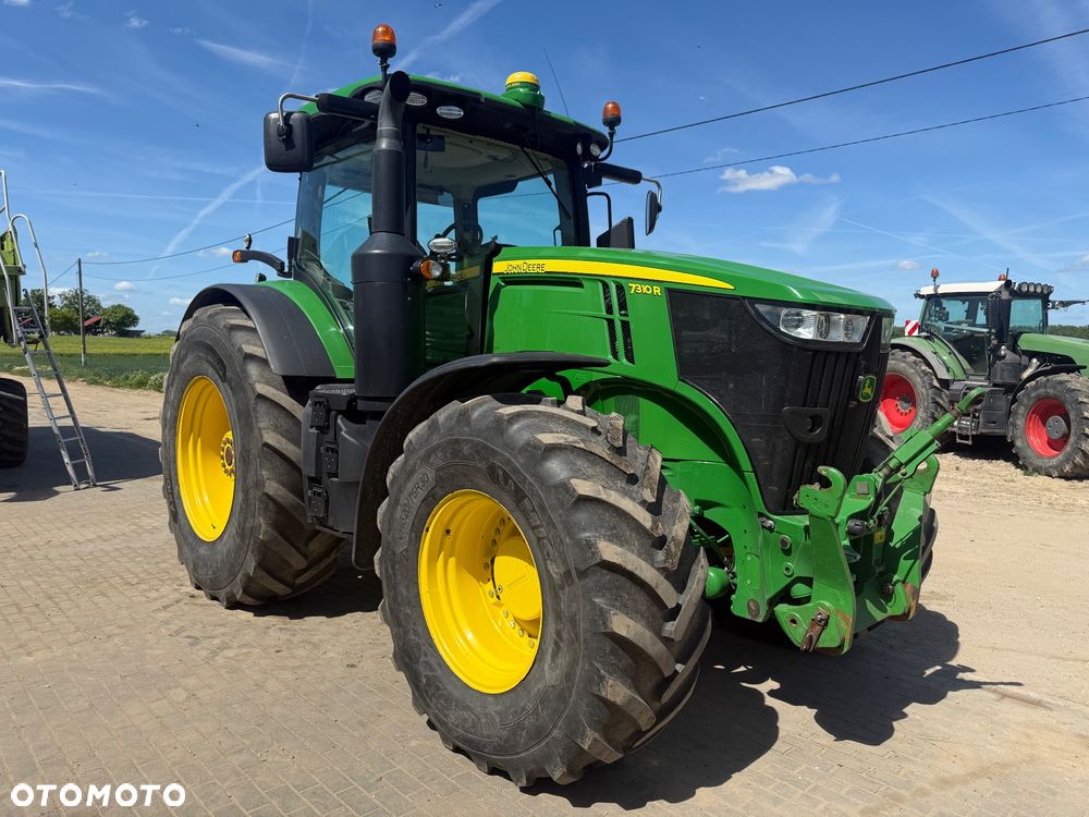 John Deere 7310R - 11