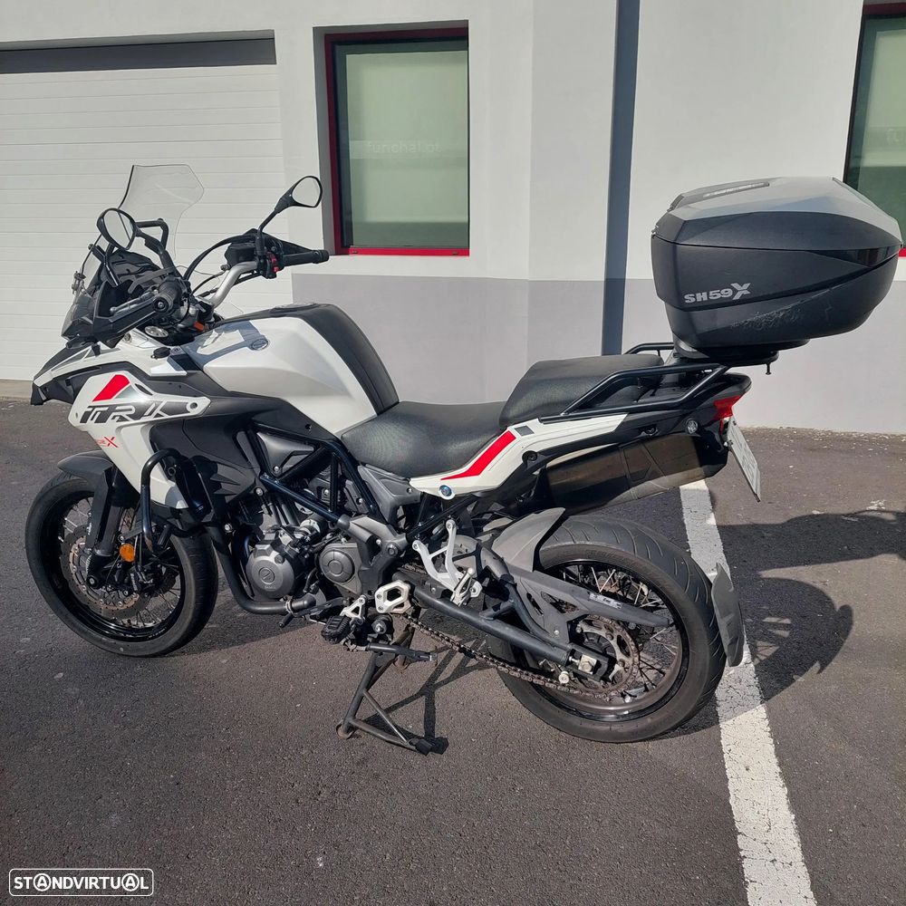 Benelli TRK 502 - 4