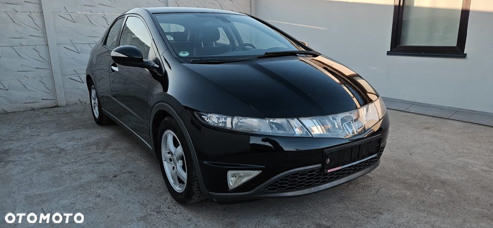 Honda Civic 1.8i-VTEC Sport - 4