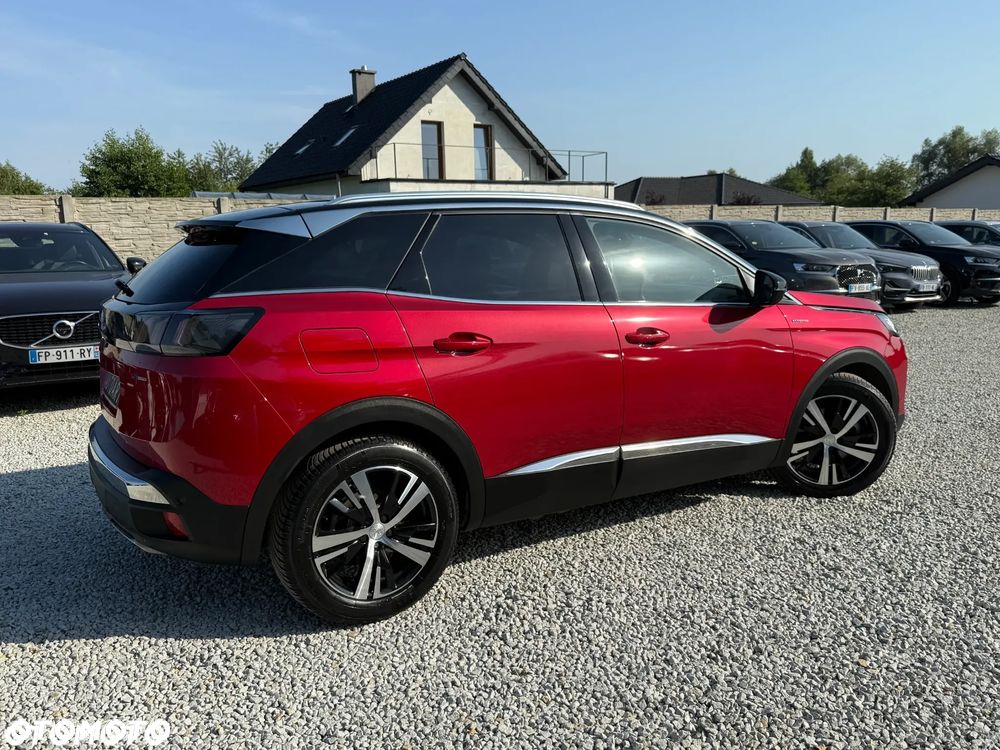 Peugeot 3008 Plug-In Hybrid 225 e-EAT8 GT - 19
