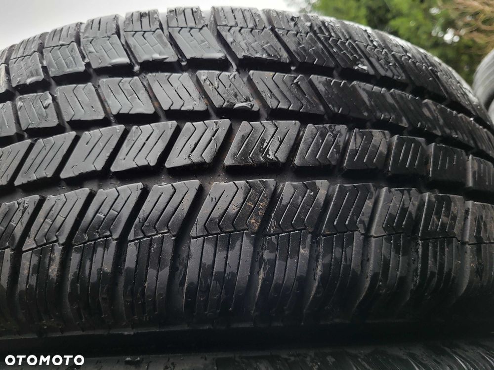 Komplet opon zimowych Barum Polaris 3 205/55r16 91T - 2