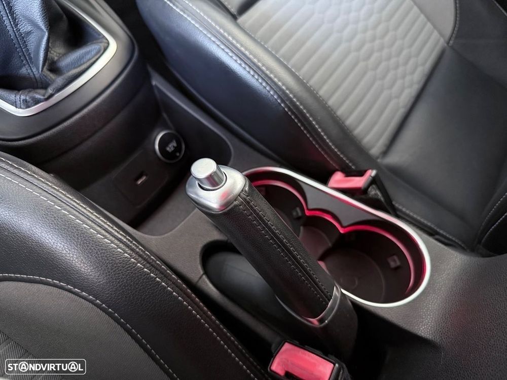 Ford Fiesta 1.0 T EcoBoost STLine - 19