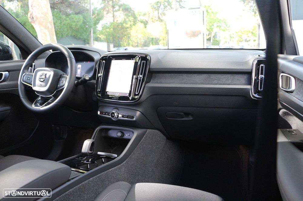 Volvo XC 40 Recharge Plus - 12