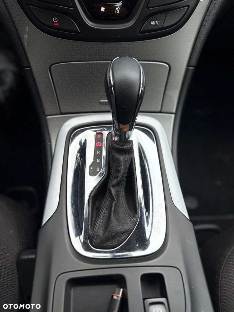 Opel Insignia - 9