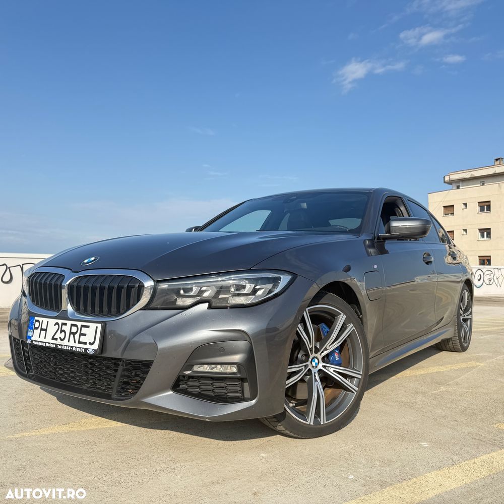 BMW Seria 3 330e Aut. M Sport - 1