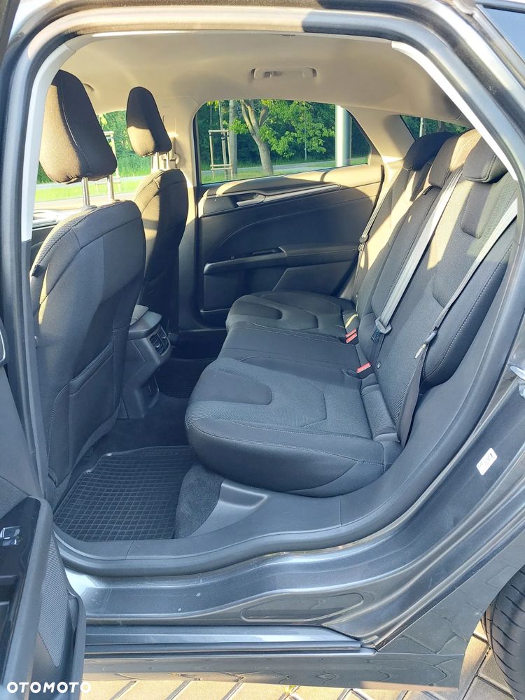 Ford Mondeo 1.5 EcoBoost Titanium - 19