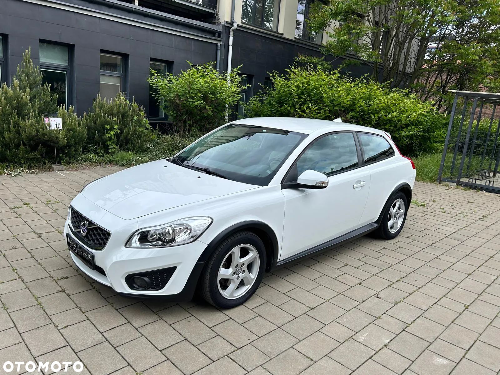 Volvo C30 1.6D DRIVe Momentum - 1