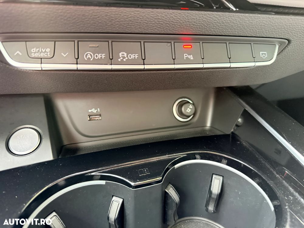 Audi A4 35 TFSI S tronic MHEV S Line - 17