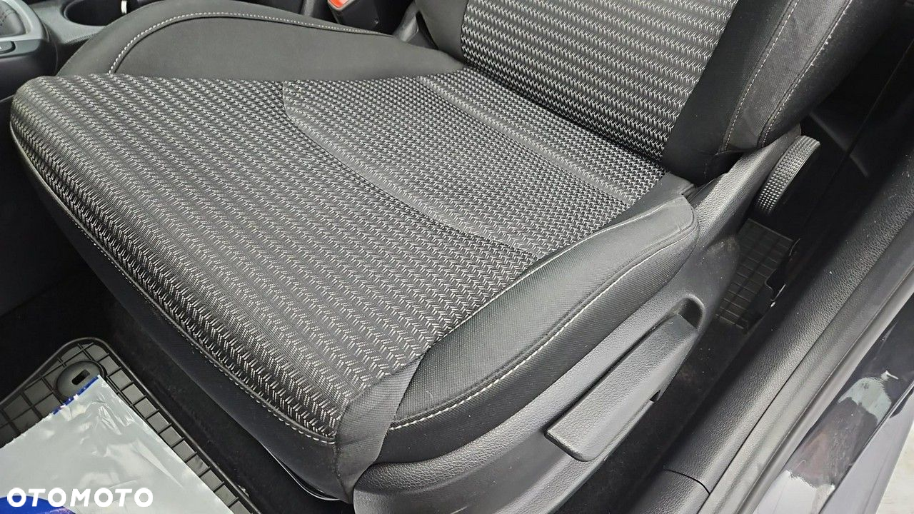 Kia Ceed 1.5 T-GDI L - 12