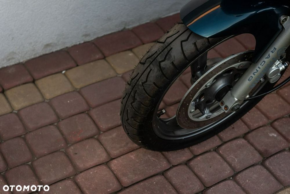 Yamaha XJ - 7