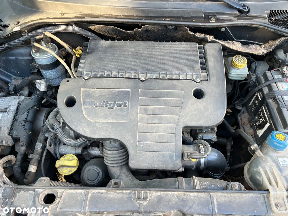 Fiat Grande Punto - 15
