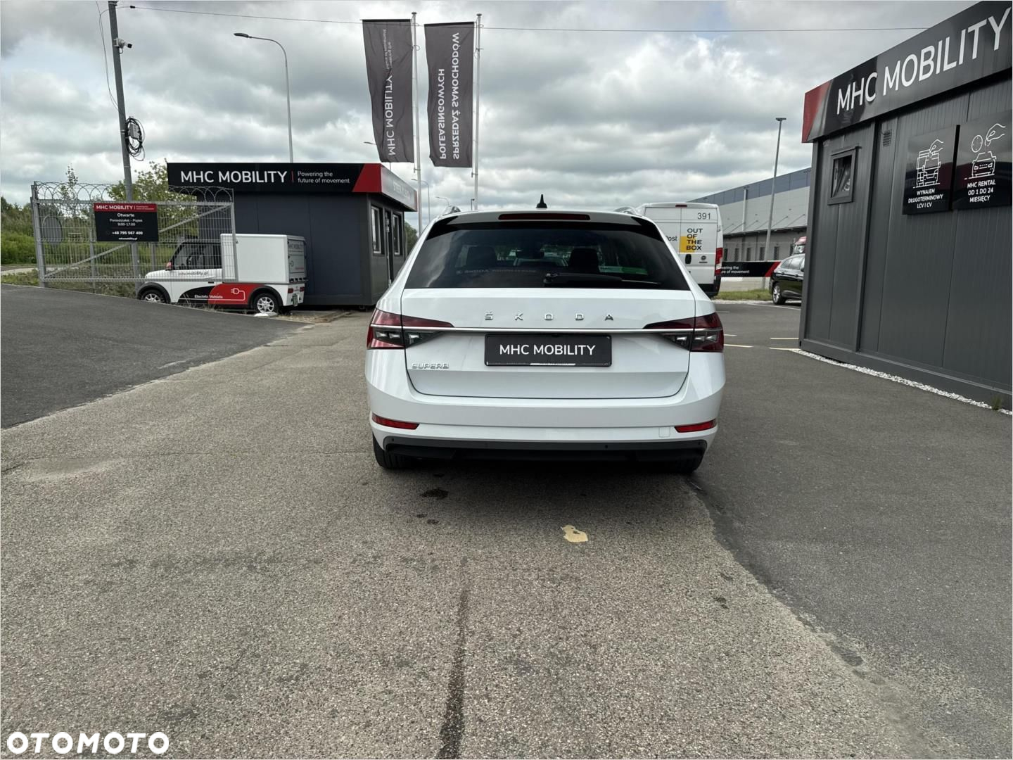 Skoda Superb 2.0 TSI Style DSG - 14