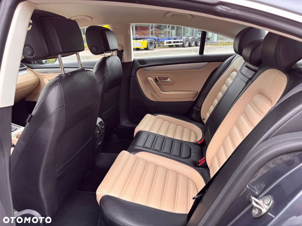 Volkswagen Passat CC - 7