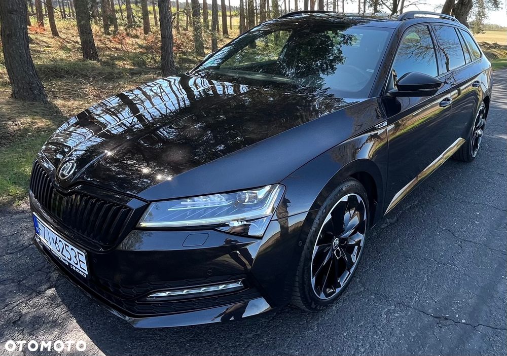 Skoda Superb 2.0 TDI SCR Sportline DSG - 23