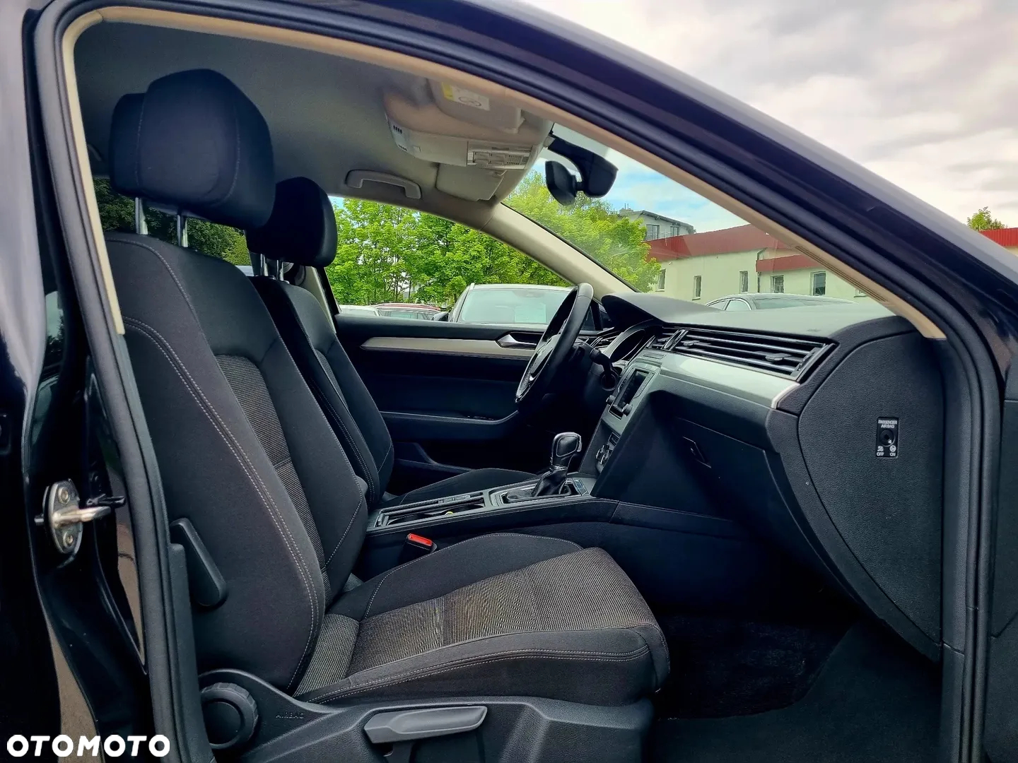 Volkswagen Passat 2.0 TDI BMT Comfortline DSG - 10