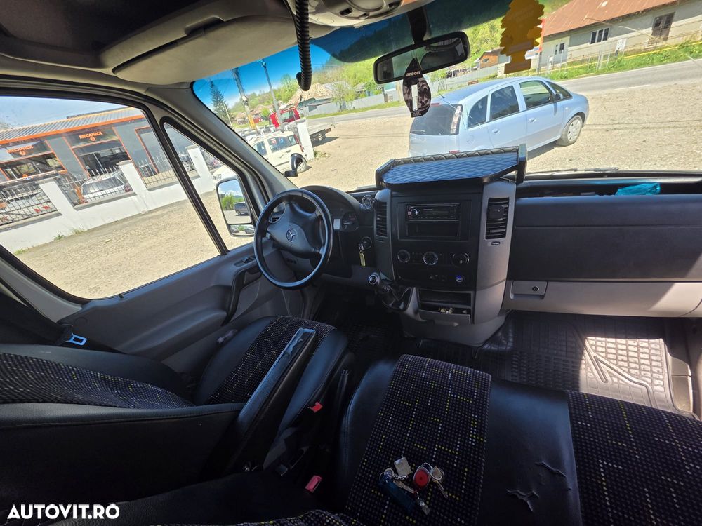 Mercedes-Benz Sprinter - 6