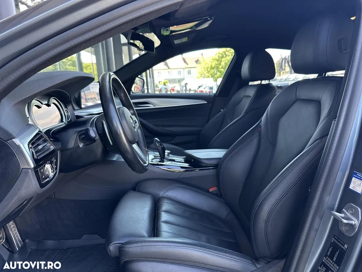 BMW Seria 5 530e Aut. M Sport Edition - 13
