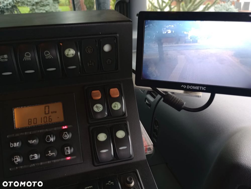 Scania P250 Euro-6 Zamiatarka Brock SL280 Mercedes - 15