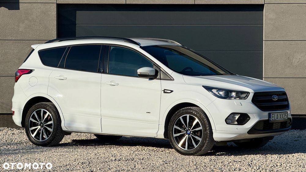 Ford Kuga 2.0 TDCi 4x4 ST-Line - 10