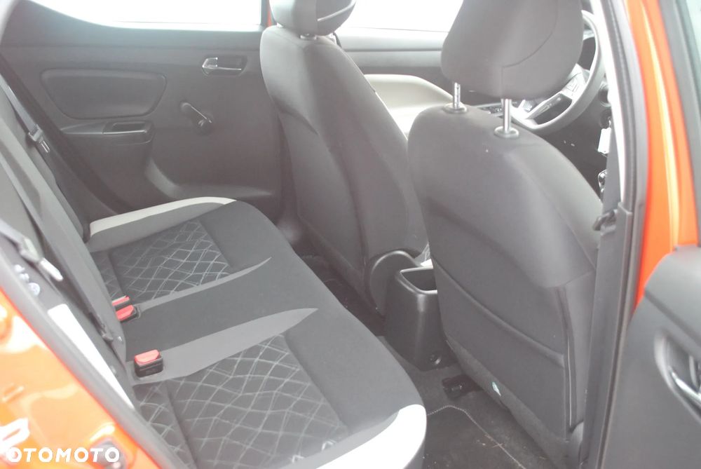 Nissan Micra 1.0 Acenta - 9