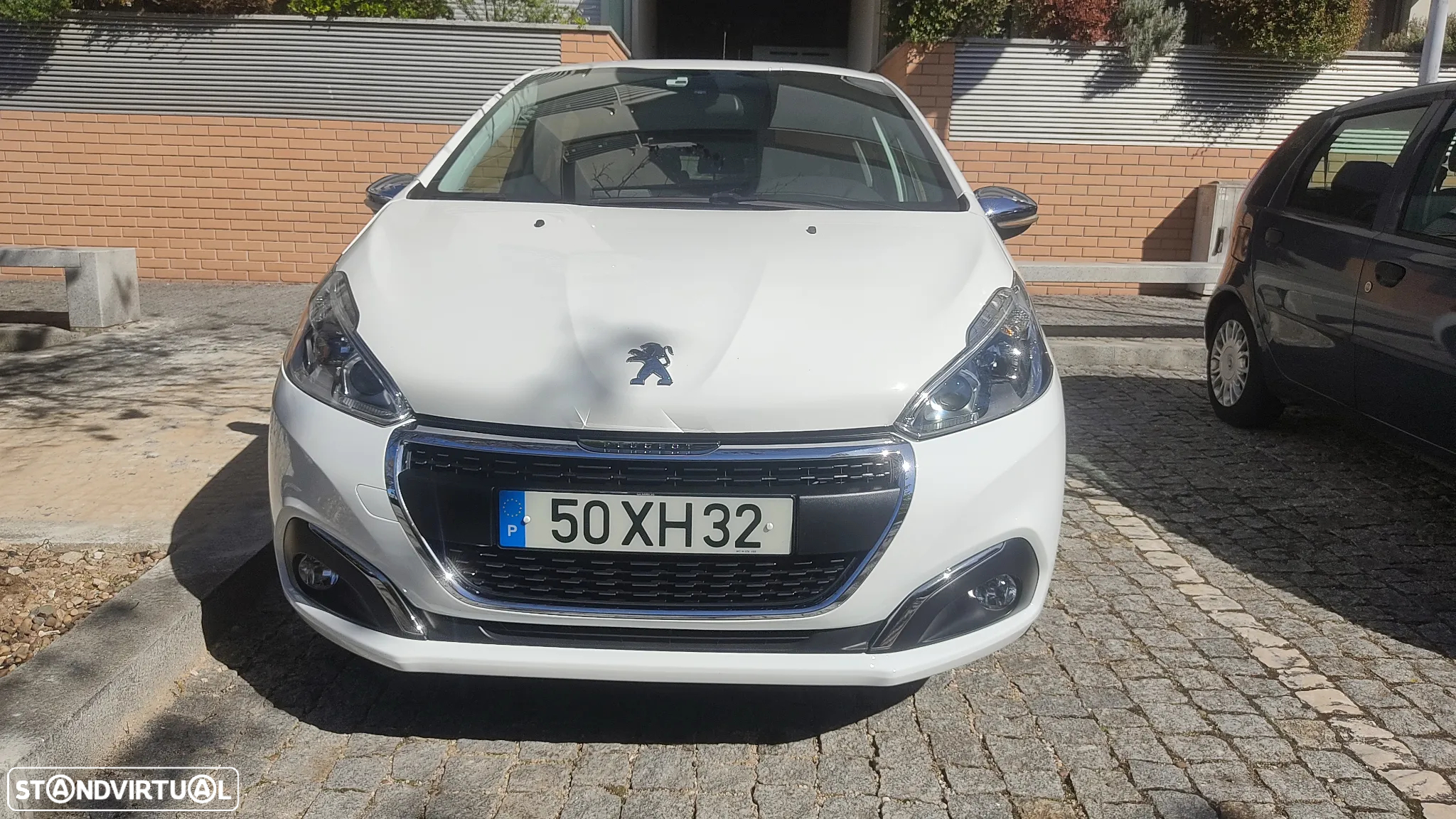Peugeot 208 1.2 PureTech Signature - 7