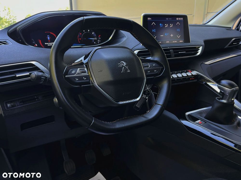 Peugeot 3008 - 21