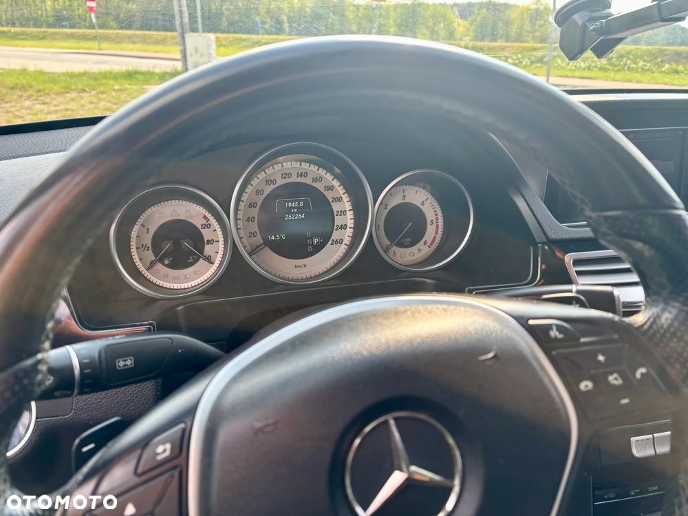 Mercedes-Benz Klasa E 220 BlueTEC 4-Matic Avantgarde - 10