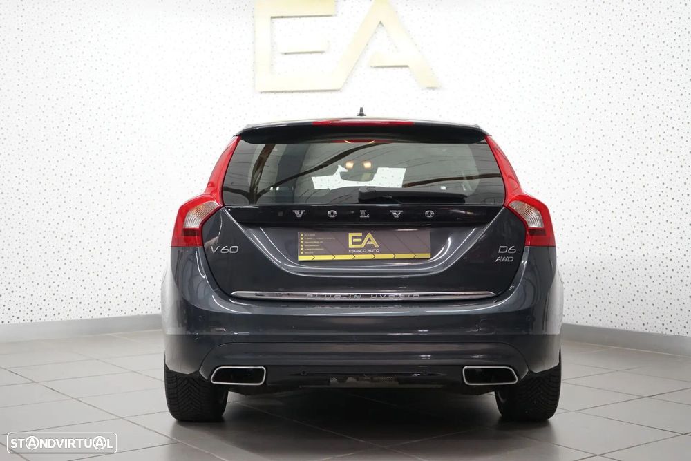 Volvo V60 2.4 D6 Momentum AWD Phev - 5