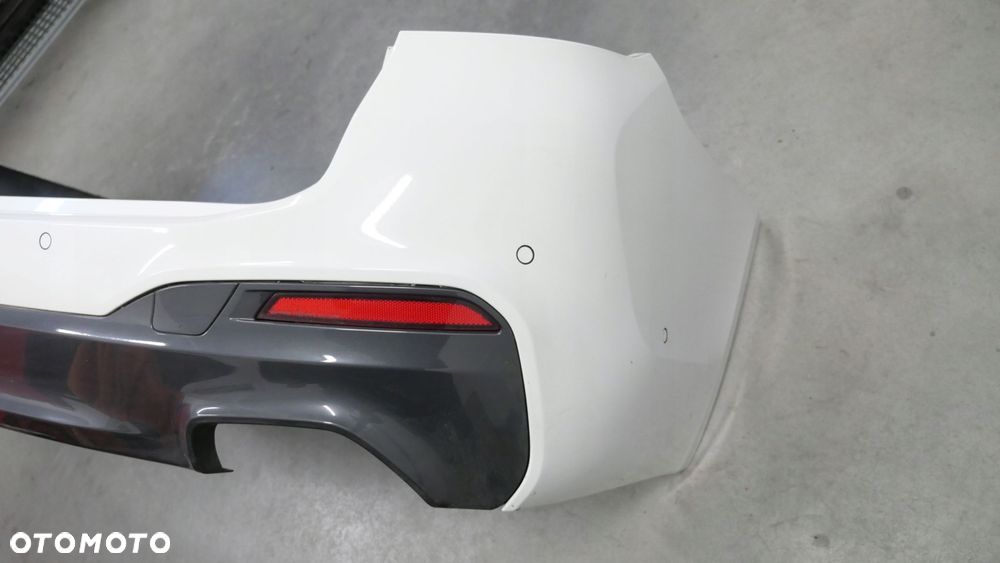 bmw 5 g31 zderzak tylny tył m-pakiet kompletny 6xpdc alpinweiss a300 - 3